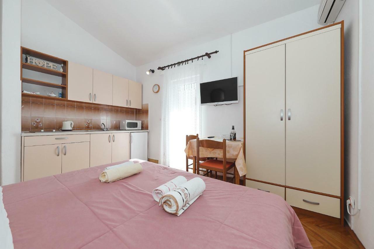 Apartments Vedrana Biograd Na Moru Zewnętrze zdjęcie