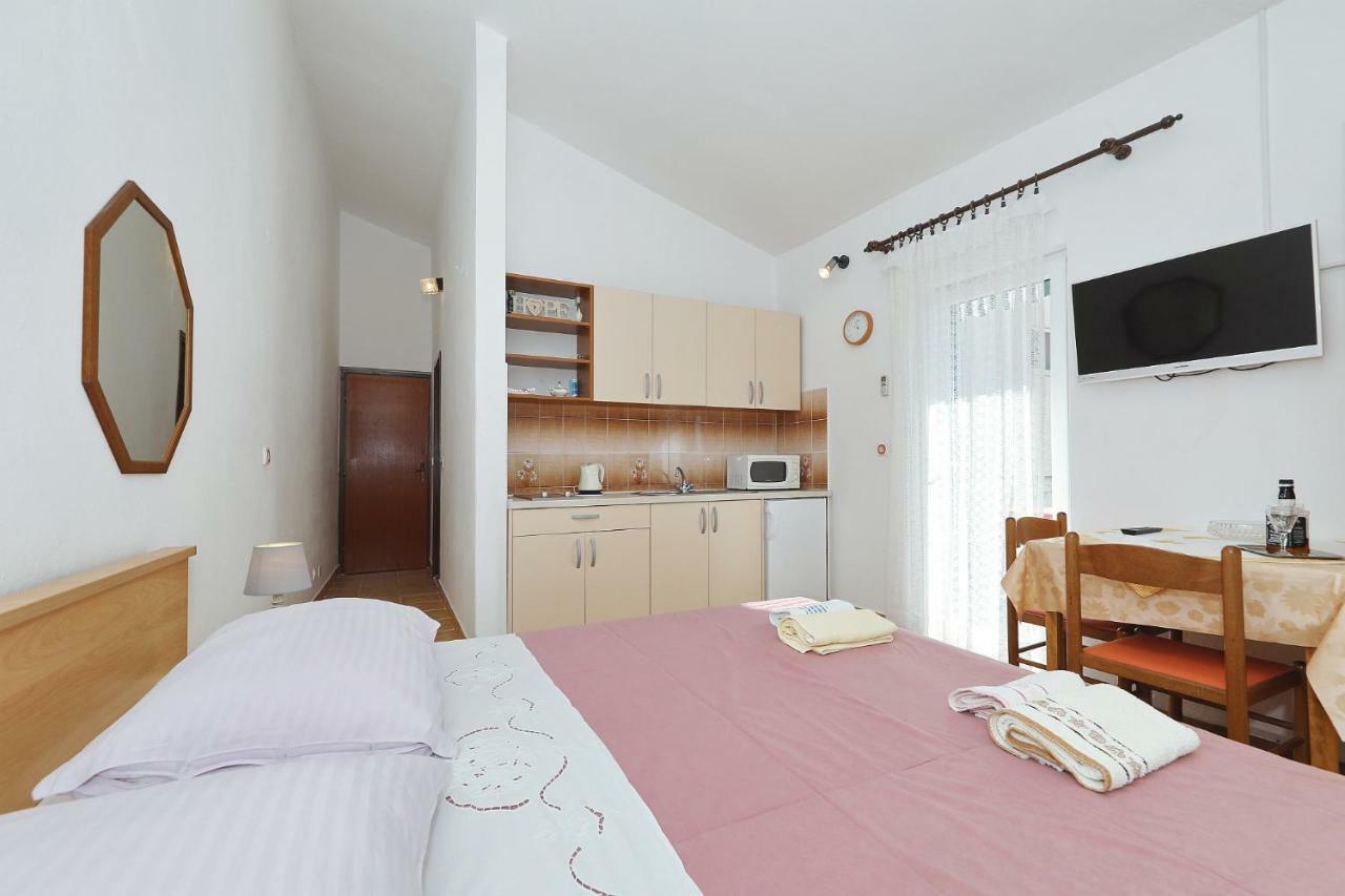 Apartments Vedrana Biograd Na Moru Zewnętrze zdjęcie